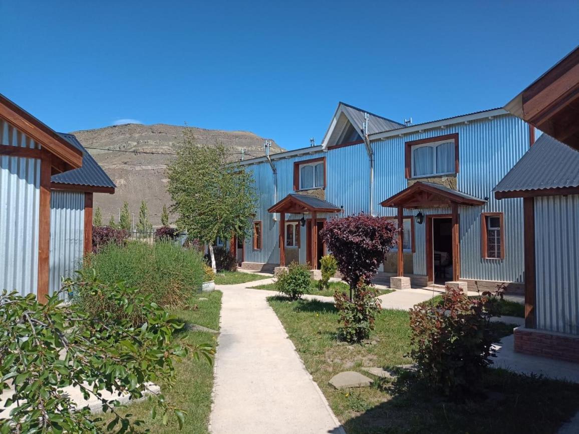 Uaken Cabanas El Calafate Exterior photo